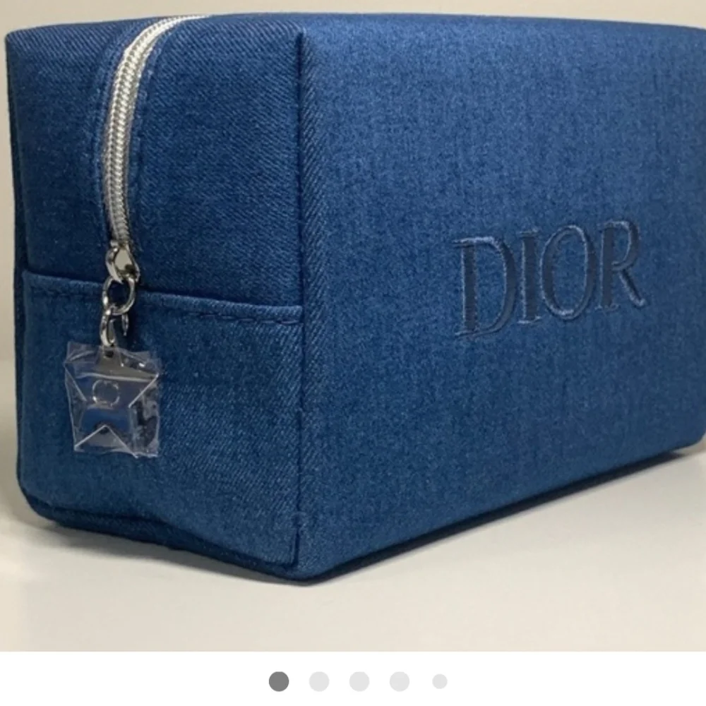 New Dior Blue Denim Cosmetic Bag with Soft Pink Lip Gloss & Black Mascara - Picture 2 of 15